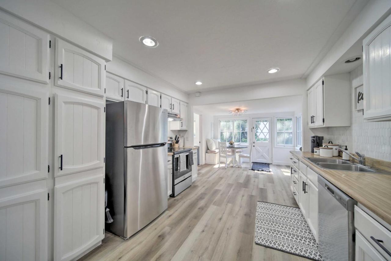 Bright And Airy Liberty Lake Abode With Backyard! Екстер'єр фото