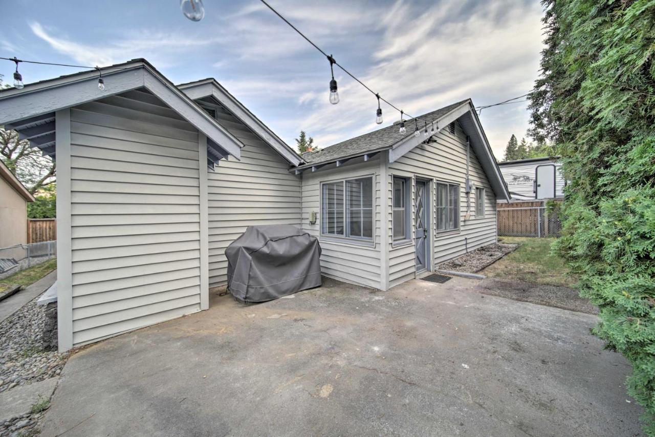 Bright And Airy Liberty Lake Abode With Backyard! Екстер'єр фото